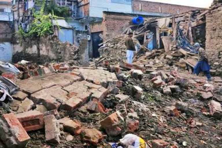 26 people killed in an earthquake, 26 people killed in an earthquake in Afghanistan, Afghanistan earthquake, Afghanistan earthquake 2022, Afghanistan earthquake 2022 news, ಭೂಕಂಪನದಲ್ಲಿ ಸುಮಾರು 26 ಜನ ಸಾವು, ಅಫ್ಘಾನಿಸ್ತಾನ್​ ಭೂಕಂಪದಲ್ಲಿ ಸುಮಾರು 26 ಜನ ಸಾವು, ಅಫ್ಘಾನಿಸ್ತಾನ ಭೂಕಂಪ, ಅಫ್ಘಾನಿಸ್ತಾನ ಭೂಕಂಪ 2022, ಅಫ್ಘಾನಿಸ್ತಾನ ಭೂಕಂಪ 2022 ಸುದ್ದಿ,