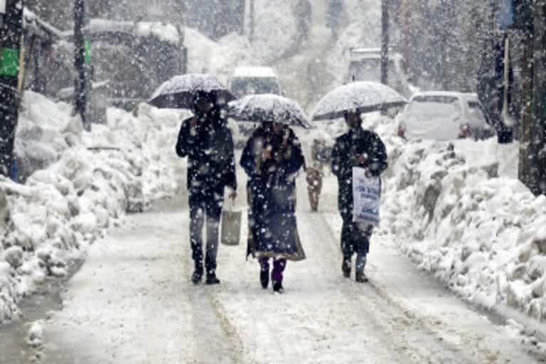 Night Temperature Drops Across Kashmir,