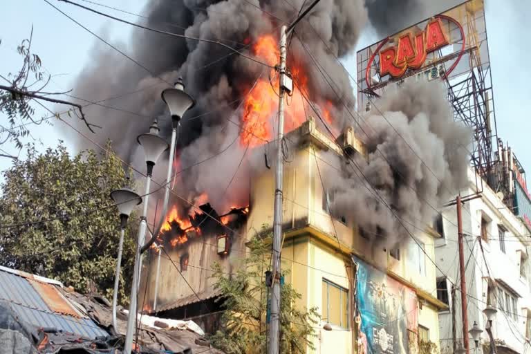 Fire at Mallik Bazar