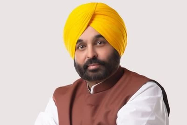 "The traditional parties and political families have looted Punjab for decades and exploited its resources for their personal gains," Bhagwant Mann, the Aam Aadmi Party (AAP)'s chief ministerial face in Punjab said on Wednesday.