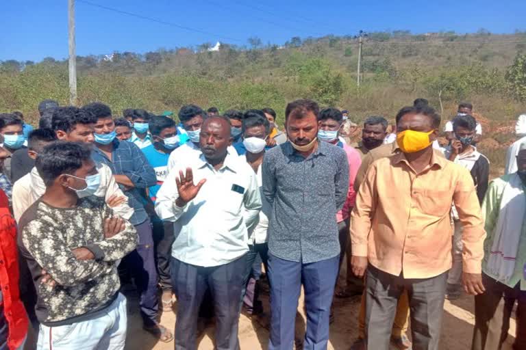 protest-against-Goshale-build in shivamogga