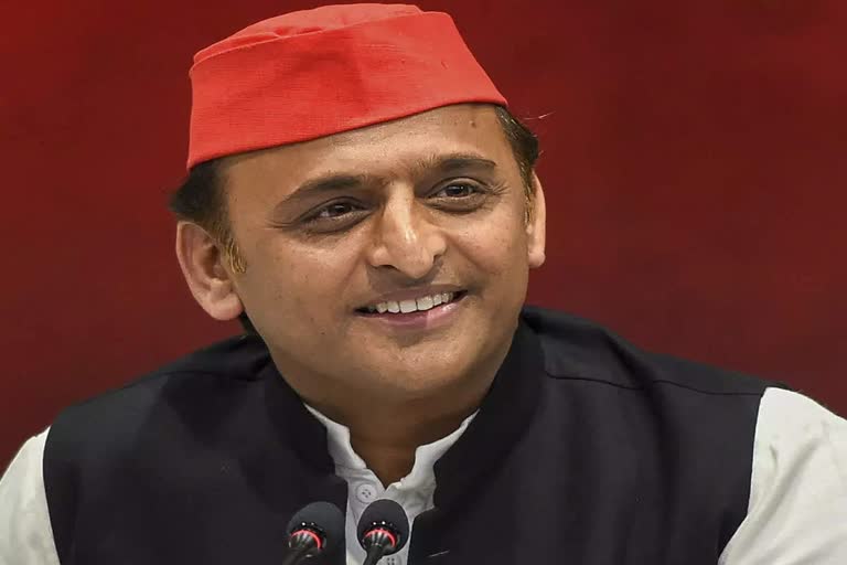 Where will akhilesh yadav contest elections  Uttar Pradesh Assembly Election 2022  Akhilesh Yadav vs Yogi Adityanath  Akhilesh Yadav to contest UP polls from Karhal seat  Mainpuri is said to be a stronghold of Mulayam Singh Yadav  Akhilesh Yadav to contest UP polls from Karhal seat  യുപി തെരഞ്ഞെടുപ്പ്  ഉത്തർപ്രദേശ് തെരഞ്ഞെടുപ്പ്  2022 നിയമസഭ തെരഞ്ഞെടുപ്പ്  അഖിലേഷ് യാദവ് കർഹാൽ സീറ്റിൽ മത്സരിക്കും  യുപി തെരഞ്ഞെടുപ്പിൽ അഖിലേഷ് യാദവ്  സമാജ്‌വാദി പാർട്ടി സ്ഥാനാർഥി അഖിലേഷ് യാദവ്