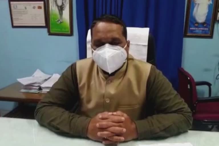 Corona Update Rajkot: રાજકોટ સિવિલમાં કોરોનાના 9 દર્દીઓ ઓક્સિજન પર, 5 હજારથી વધુ એક્ટિવ કેસ