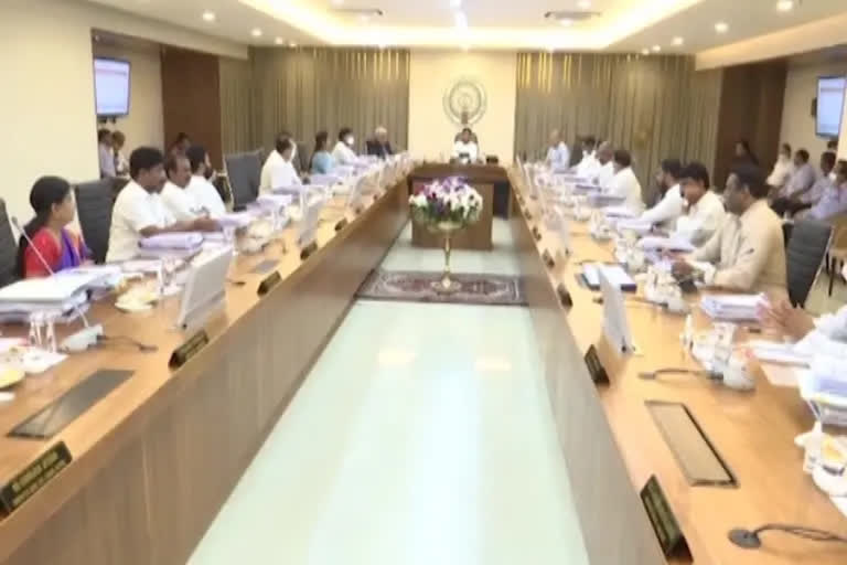 CABINET ON PRC: పీఆర్సీపై ముందుకే.. మంత్రిమండలి ఆమోదం