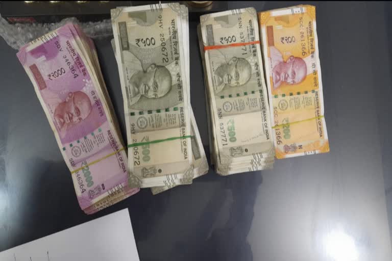 Roorkee money seizure news