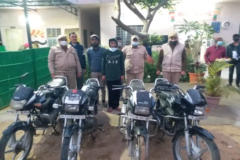 Jaipur police arrest 7 thieves