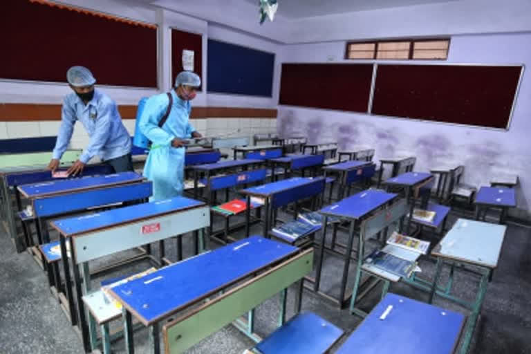 Mumbai schools reopen amid declining new COVID-19 cases