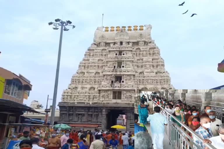 காஞ்சி காமாட்சியம்மன் கோயிலில் பக்தர்கள் கூட்டம்