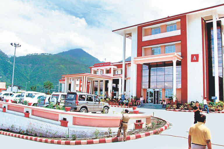 srinagar base hospital