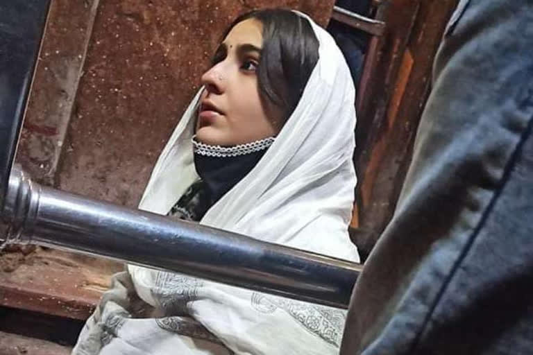 Actress Sara Ali Khan reached Lord Omkareshwar temple during shooting of film Luka Chuppi