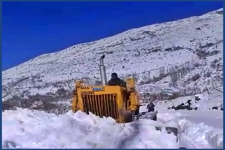 snowfall in Kullu