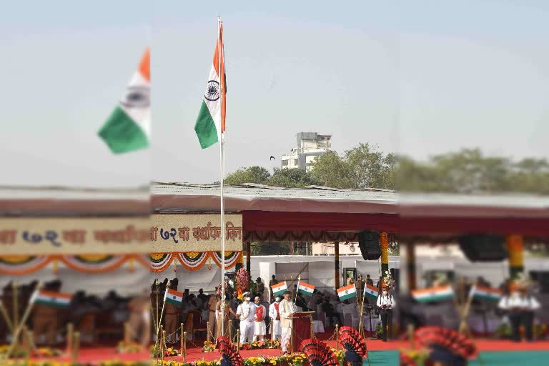 Bhagat Singh Koshyari unfurls the national flag