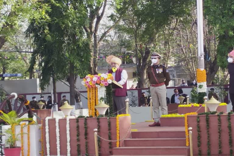 Republic Day 2022 : વડાપ્રધાન મોદીએ ચાલુ કરાયેલા વાઇબ્રન્ટ ગુજરાતથી જ ગુજરાતમાં ક્રાંતિ આવી છે : કનુ દેસાઈ