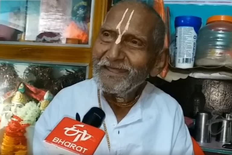 125 year old Baba Sivanand of Kashi got Padma Shri...hear what he said about PM Modi