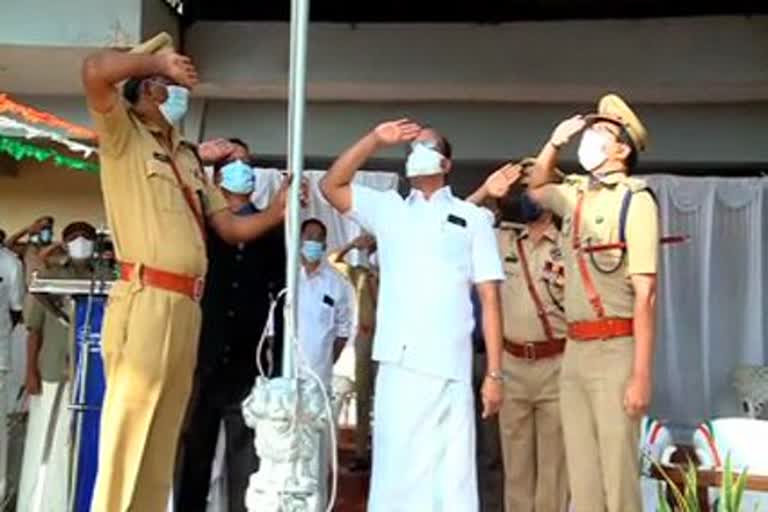 Kerala minister unfurls National Flag upside down