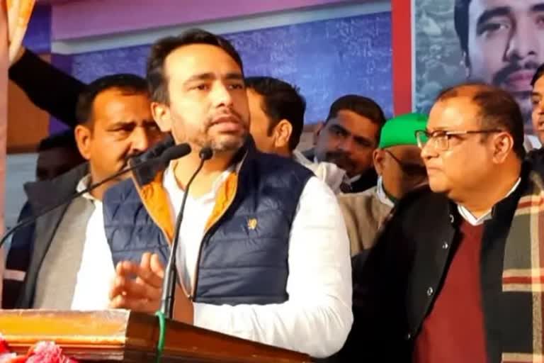 Jayant Chaudhary said nationalist party is shouting jaat jaat