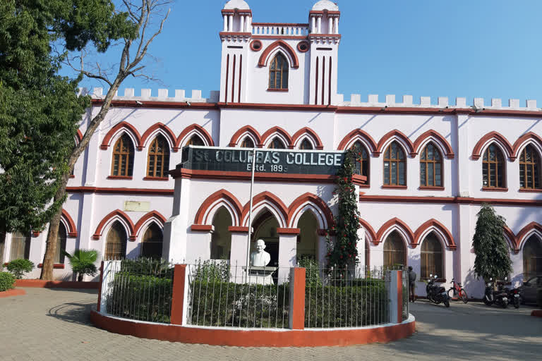 Columbus College Principal complaint against VBU VC in police station