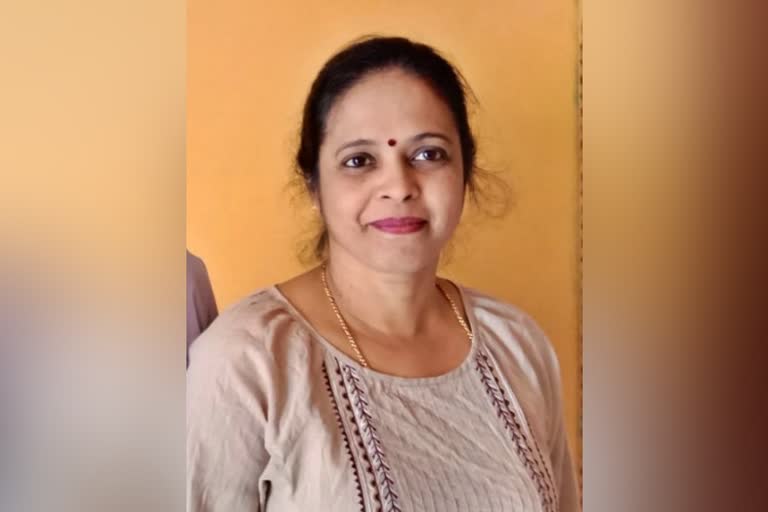 Teacher died by road accident in Bangalore