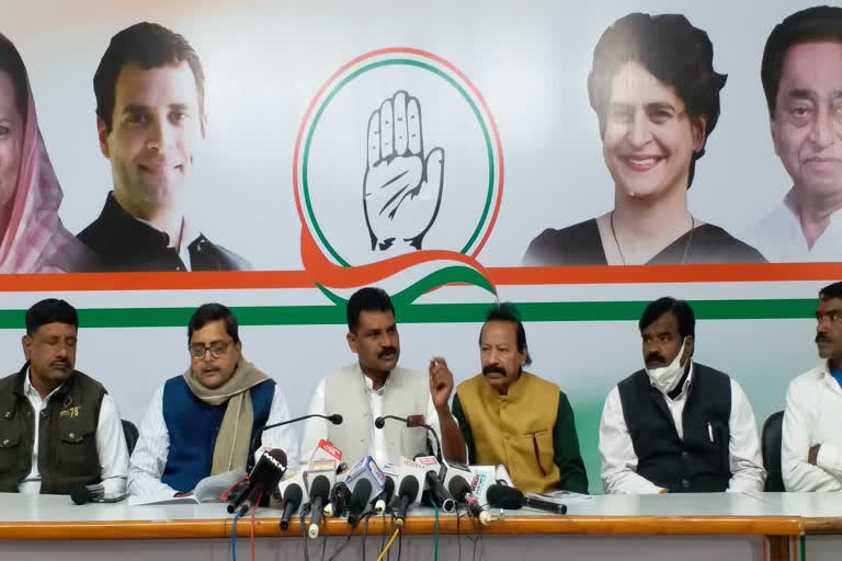 congress hair dresser press conference