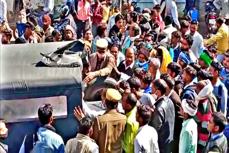 Road Jam in Bharatpur