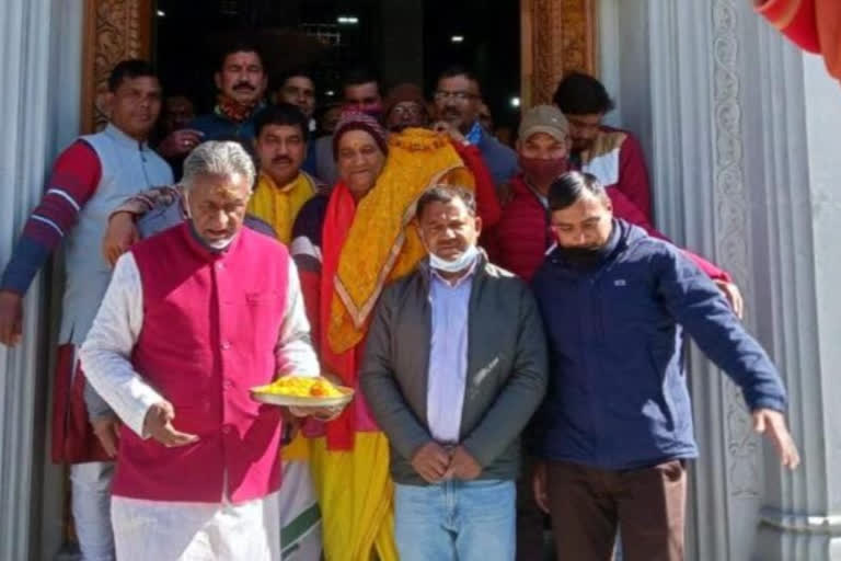 Badrinath Dham doors