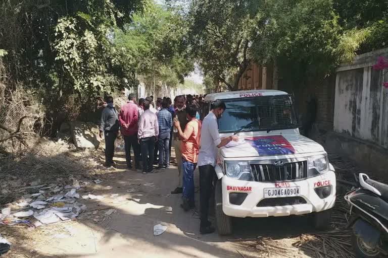 Suicide in Palitana: પાલીતાણામાં લગ્નના 2 મહિનામાં જ યુવકની આત્મહત્યા, ઝાડ પર લટકેલી હાલતમાં મળ્યો મૃતદેહ