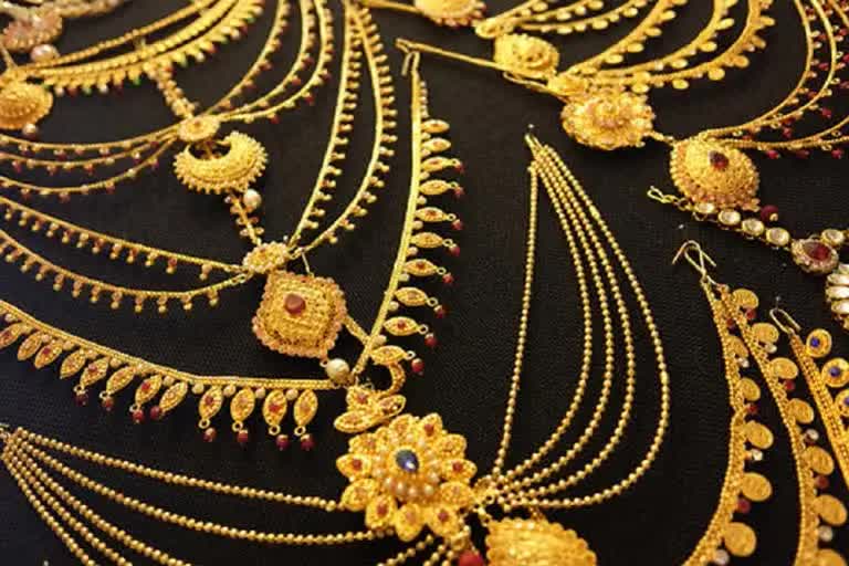 jewellery sector