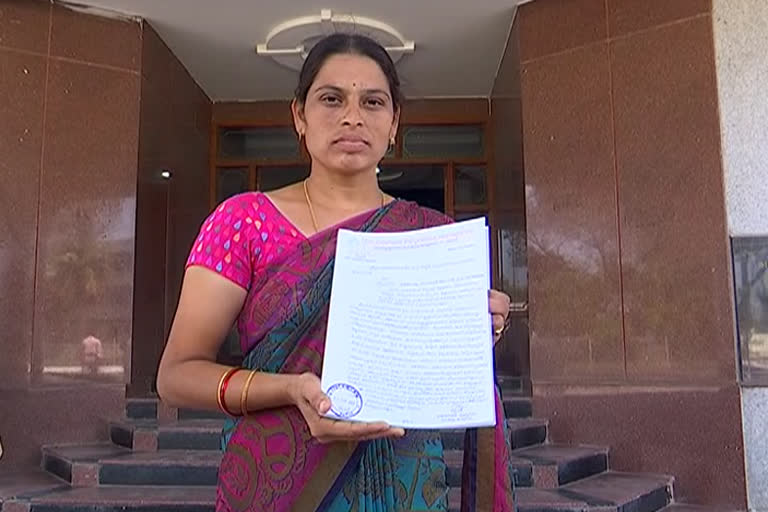 Woman sarpanch allegations on MLA, sarpanch allegations