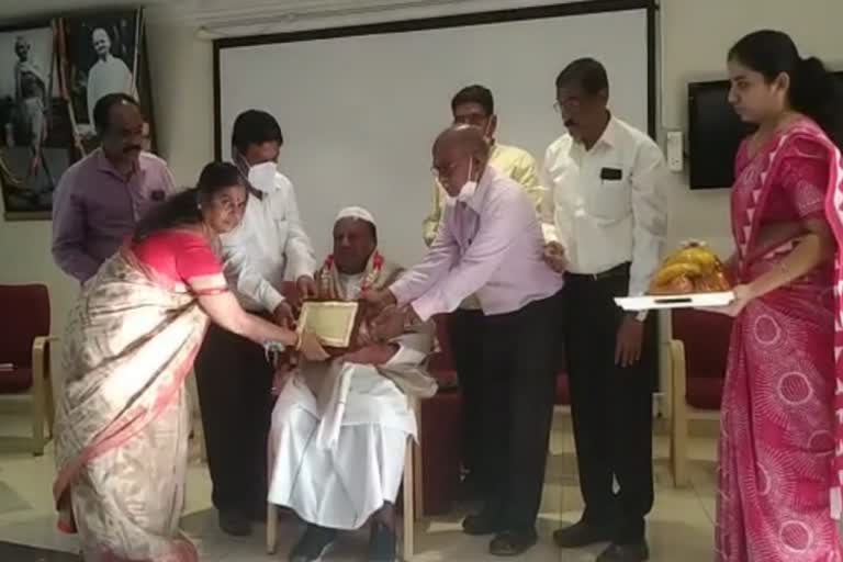 nadakatin-felicitation