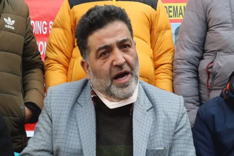 Jammu and Kashmir SRTC Workers Press conference: جموں و کشمیر ایس آر ٹی سی ورکرس یونین کی جانب سے پریس کانفرنس کا انعقاد