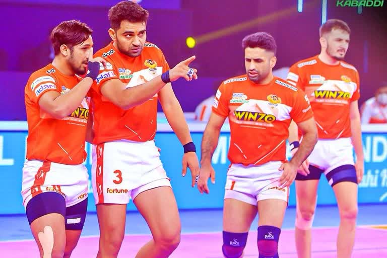 Pro Kabbadi League  Gujarat Giants beat Bengal Warriors  Gujarat Giants  Bengal Warriors  Kabbadi  गुजरात जाएंट्स  बंगाल वॉरियर्स  प्रो कबड्डी लीग  पीकेएल