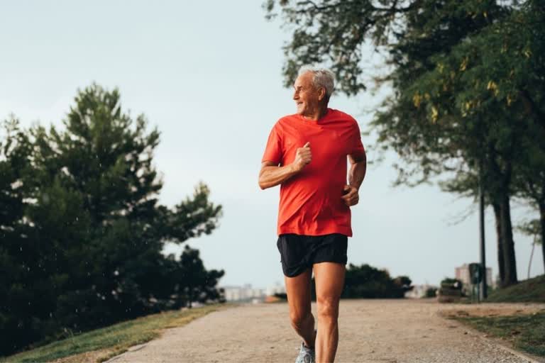 Daily physical activity boosts brain function in middle-aged, older adults, how is exercise good for adults, fitness tips for elderly, benefits of exercising