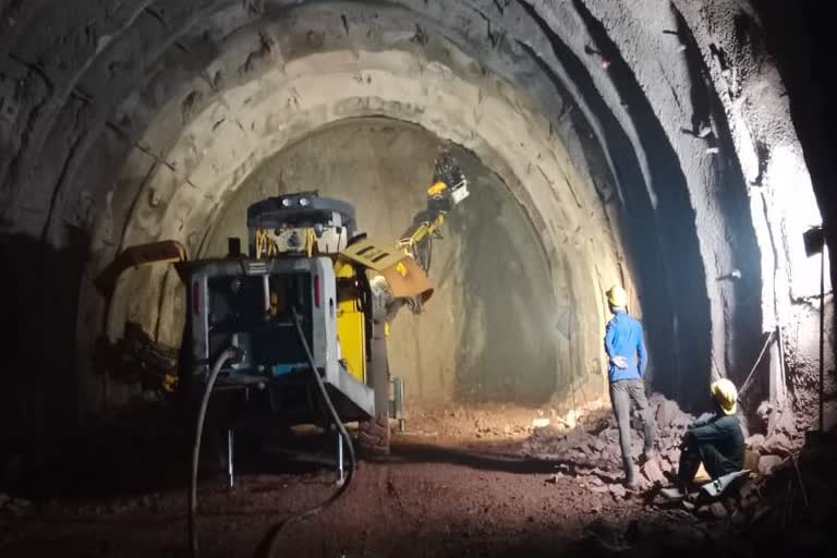 hoshangabad tunnel