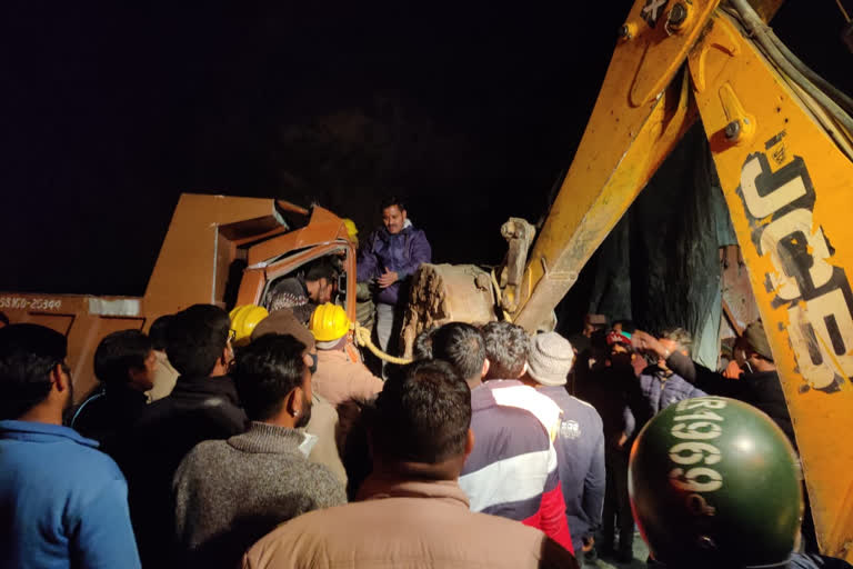 Kullu road accident