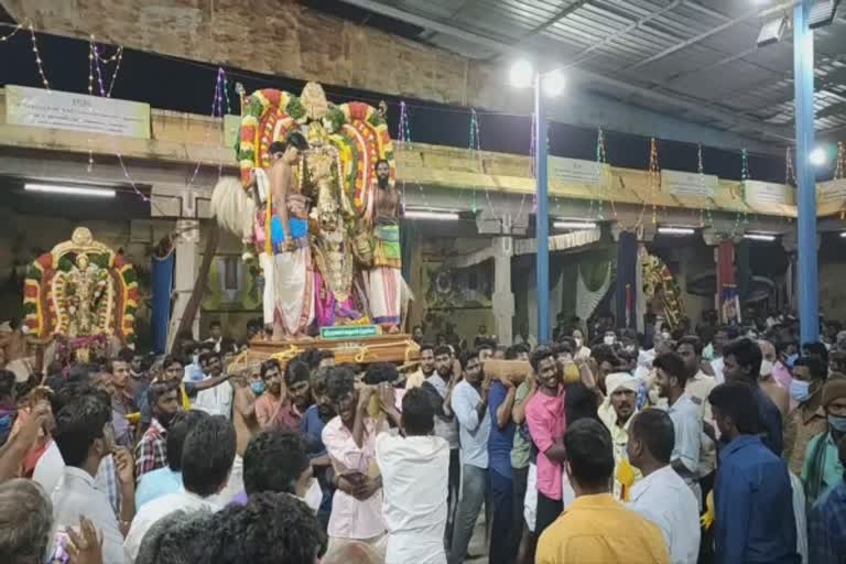 128ஆம் ஆண்டு 11 தங்க கருடசேவை உற்சவம்