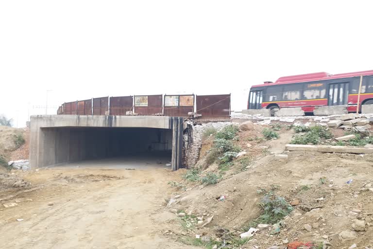 construction of underpass in wazirabad delhi