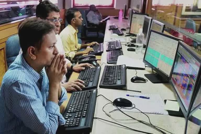 Stock Market India: છેલ્લા દિવસે શેર બજારમાં ન જોવા મળી તેજી, સેન્સેક્સ 143 નિફ્ટી 43 પોઈન્ટ ગગડ્યો