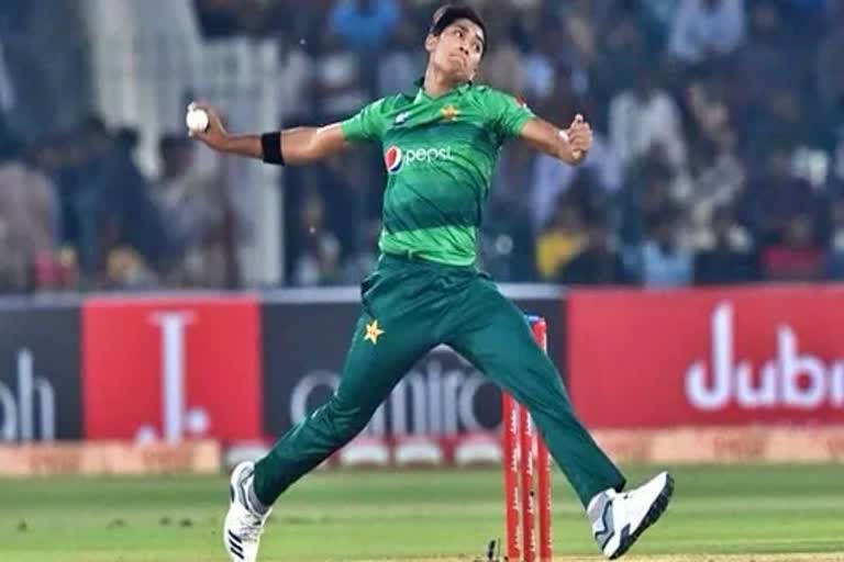 ICC  Mohammad Hasnain  Pakistan  Pakistan super league  Pakistan bowler Mohammad Hasnain  Mohammad Hasnain Banned  Illegal Action  मोहम्मद हसनैन  संदिग्ध गेंदबाजी एक्शन  हसनैन निलंबित