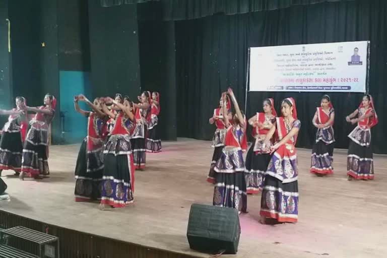 Patan Kala Mahakumbh 2022: પાટણમાં યોજાયો કલા મહાકુંભ, 300 વિદ્યાર્થીઓએ લીધો ભાગ
