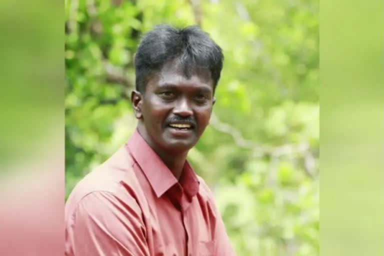 kerala snake expert Vava Suresh