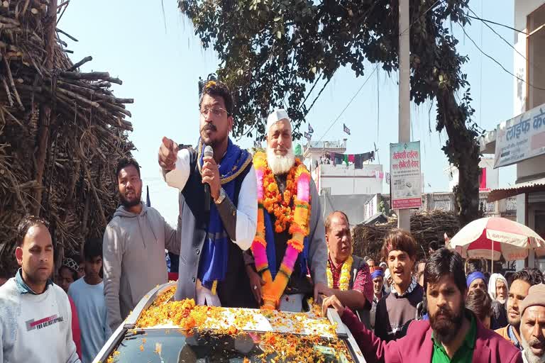 chandrashekhar-azad-did-a-road-show-in-laksar