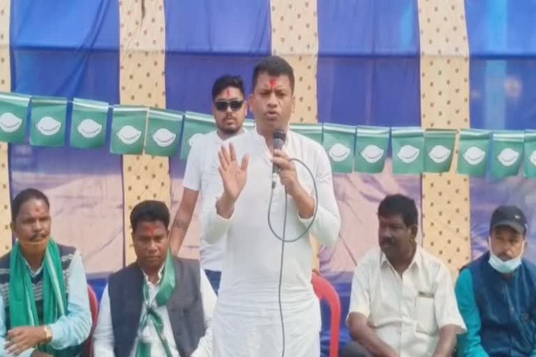 Odisha Panchayat Elections: Pradeep Majhi started campaigning for BJD candidates in Nabarangpur