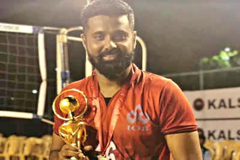 Chennai Blitz, Mohan Ukkrapandian, Ahmedabad Defenders, Ranjit Singh, Bengaluru Torpedoes