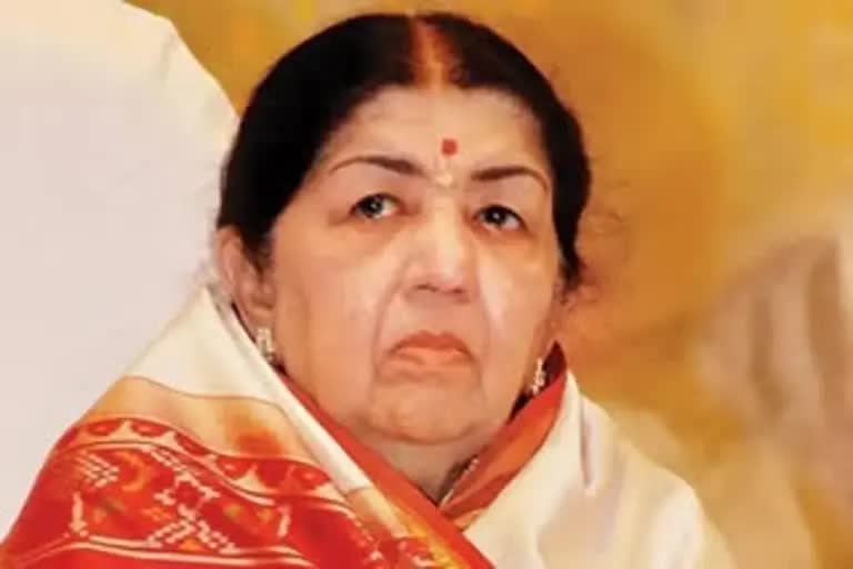 Lata Mangeshkar's condition is stable