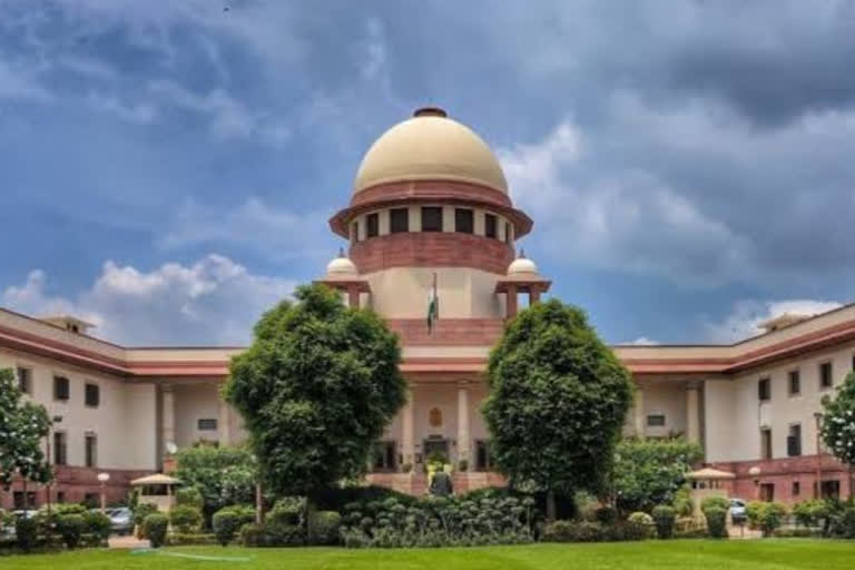 The Supreme Court Bar Association (SCBA) on Saturday requested Chief Justice of India N V Ramanatres that physical hearings in the apex court be reassumed to the pre-pandemic level as the COVID-19 situation is in control and stressed that 'open court hearing' is both the "convention and constitutional requirement".