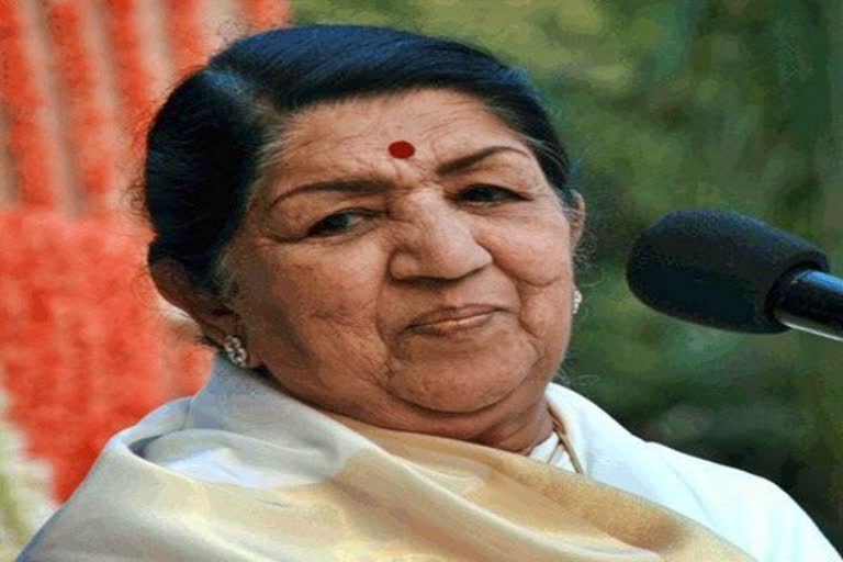 singer Lata Mangeshkar