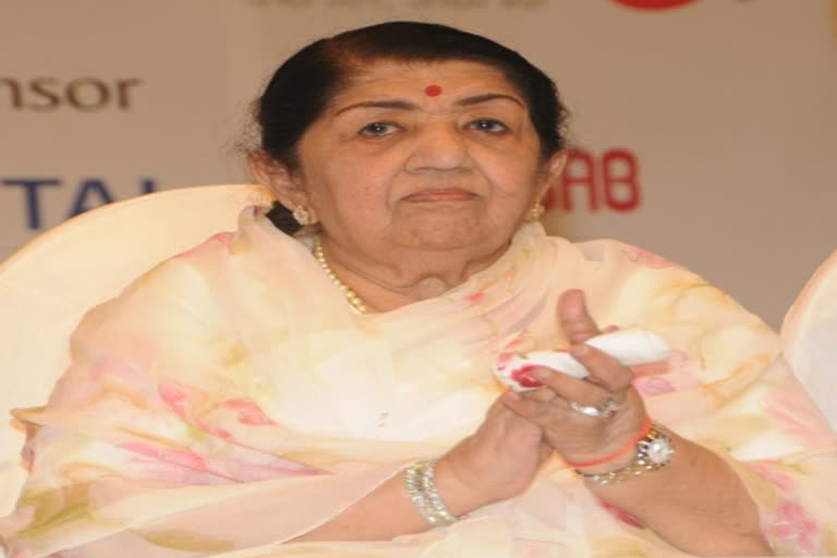 LATA MANGESHKAR