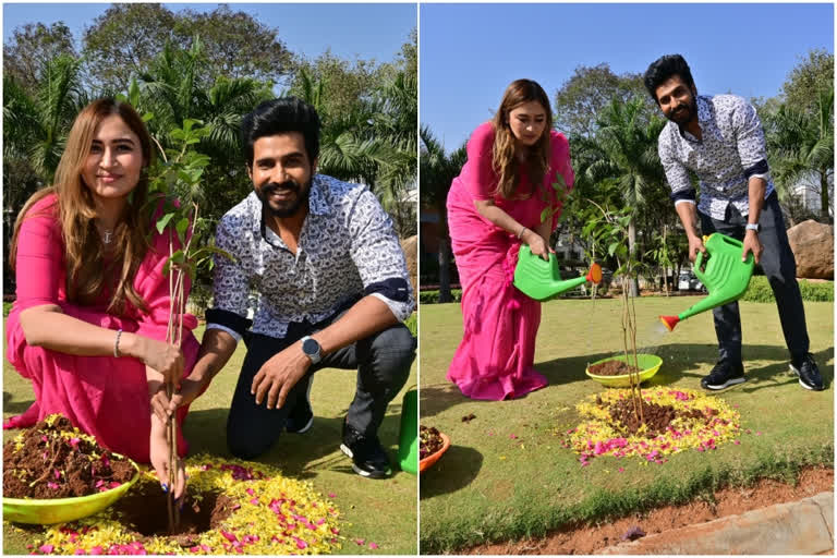 gutta jwala couple sapling plants