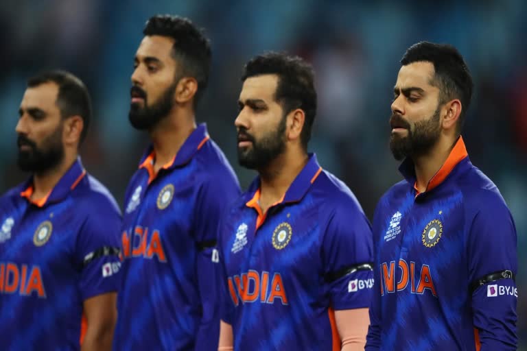 Indian players black armbands condole demise of Lata Mangeshkar