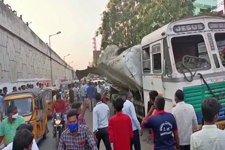 Exploded oil tank at Suryapet New Bus Stand and two persons died